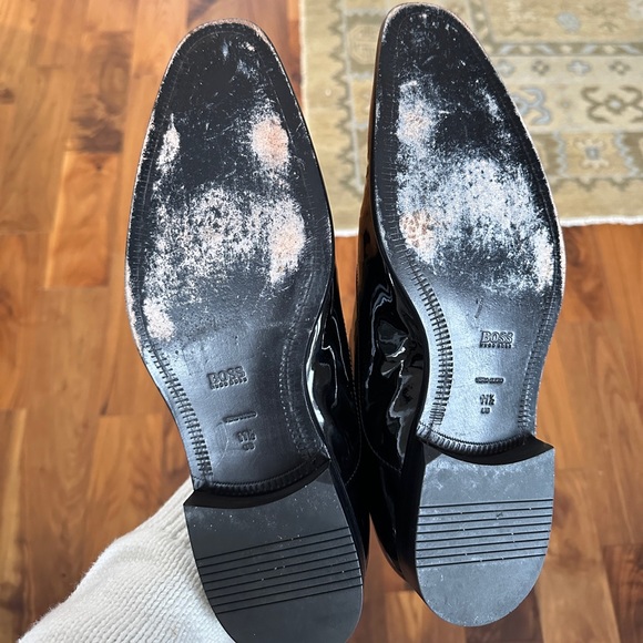 Hugo Boss Patent Leather Dress Shoes - Picture 4 of 4